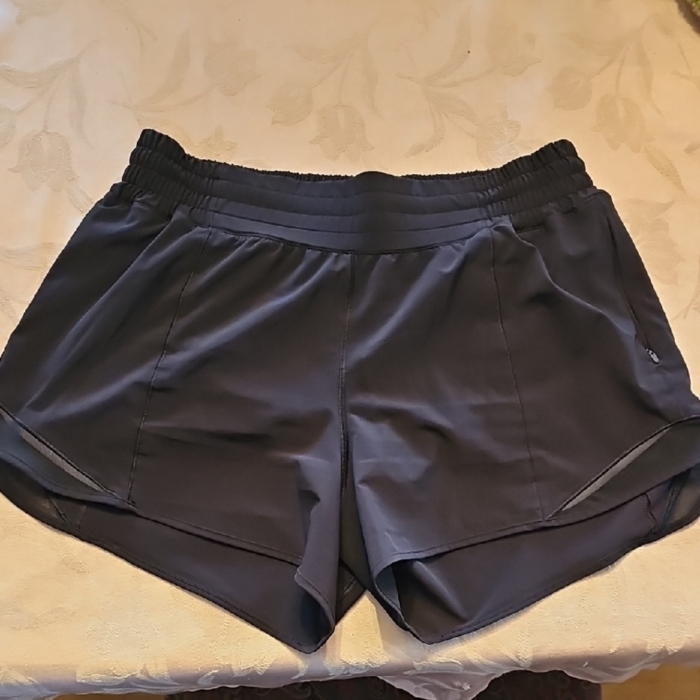 Lululemon Athletica Dark Black  Athletic Shorts HOTTY HOT HR SHORT 4" LINED